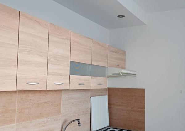 1 IZBOVY BYT - 45m2 - REKO - BALKON - 5 POSCHODIE - ZNALECKY POSUDOK ZDARMA