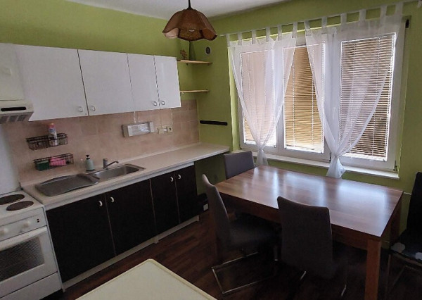 1 IZBOVY BYT - TOP LOKALITA - ZNALECKY POSUDOK A HYPO SERVIS ZDARMA