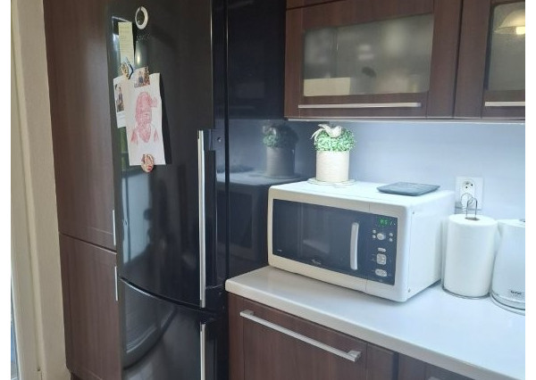 3 IZBOVY BYT - 84m2 - KOMPLETKA - ZARIADENE - NA HORKE - POSUDOK ZDARMA