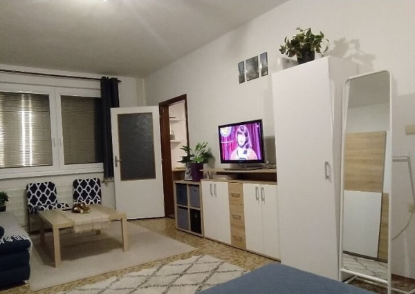 PRIPRAVUJEME - 1 IZBOVY BYT - 42m2 - LOGGIA - KLOKOČINA - POSUDOK ZDARMA