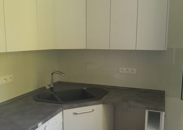 2 IZBOVY BYT - CENTRUM MESTA - LOGGIA - KOMPLET REKONŠTRUKCIA - TOPKA