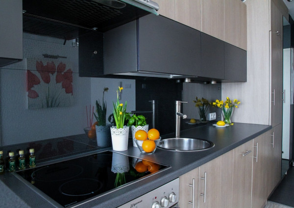 PRIPRAVUJEME - 2 IZBOVY BYT - LOGGIA - KOMPLETKA - HYPOSERVIS A POSUDOK V CENE