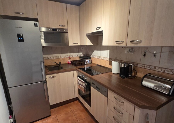 1 IZBOVY BYT - 38m2 - MUŠKÁT - HYPO SERVIS A POSUDOK V CENE