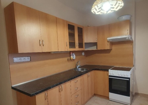 3 IZBOVÝ BYT - 62m2 - 4/4 BEZ VÝŤAHU - CENTRUM - TEHLA - HYPOTEKÁRNY SERVIS A POSUDOK V CENE