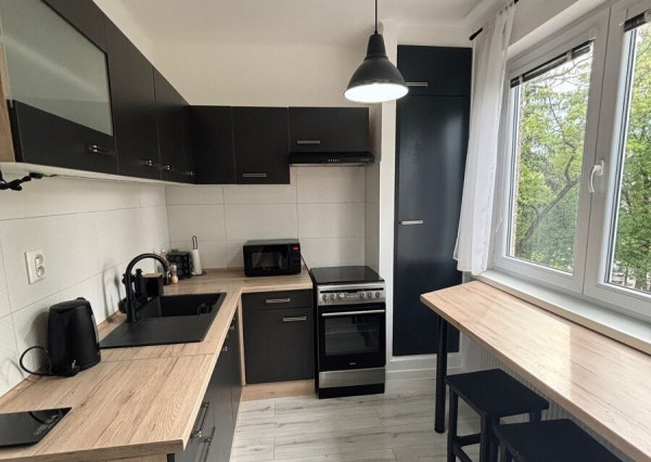 🏡 Na predaj krásny a moderne zariadený 2-izbový byt s balkónom a veľkou pivnicou