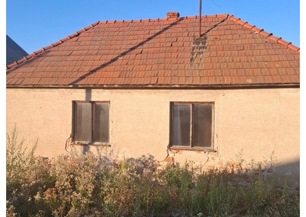 🏡 NA PREDAJ – STARŠÍ RODINNÝ DOM V LOKALITE PUSTÝ CHOTÁR / BELADICE