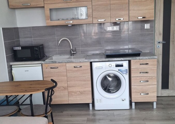 Na predaj kompletne zrekonštruovaná garsónka v centre mesta – 19 m²