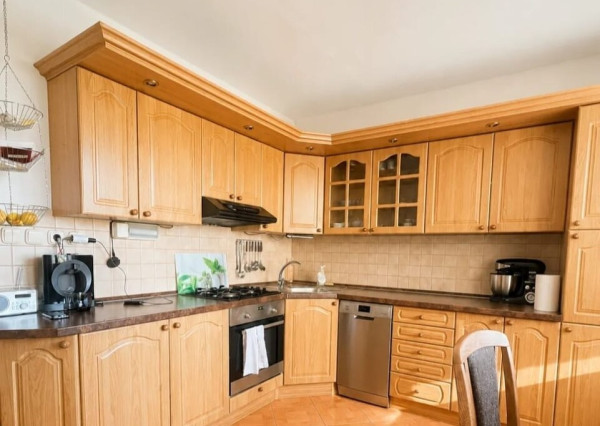 🏡 NA PREDAJ 3-IZBOVÝ BYT – TOPOĽČANY, PODJAVORINSKEJ ULICA